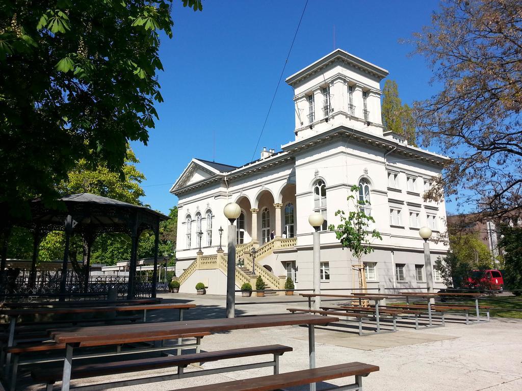 Apartman Letna Prague Exterior photo