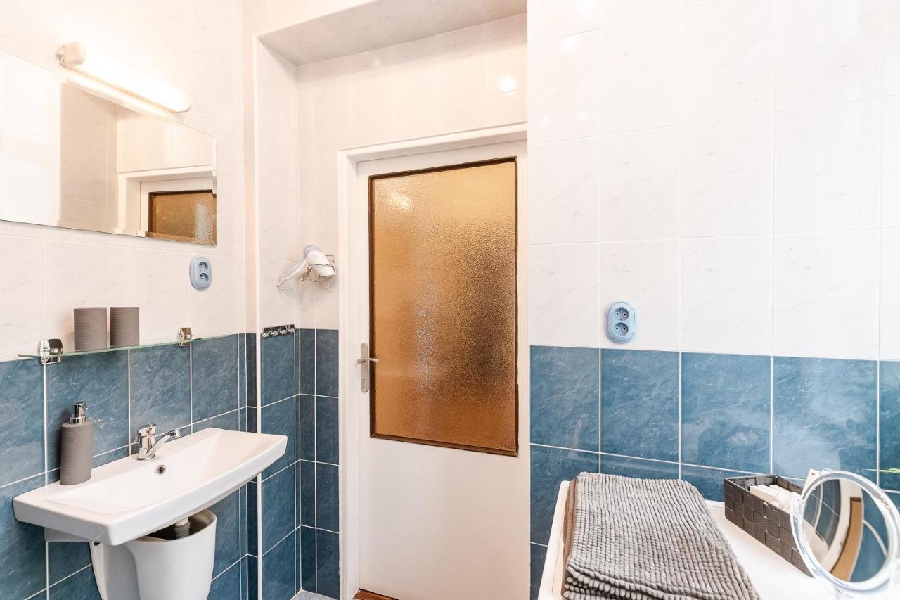 Apartman Letna Prague Exterior photo